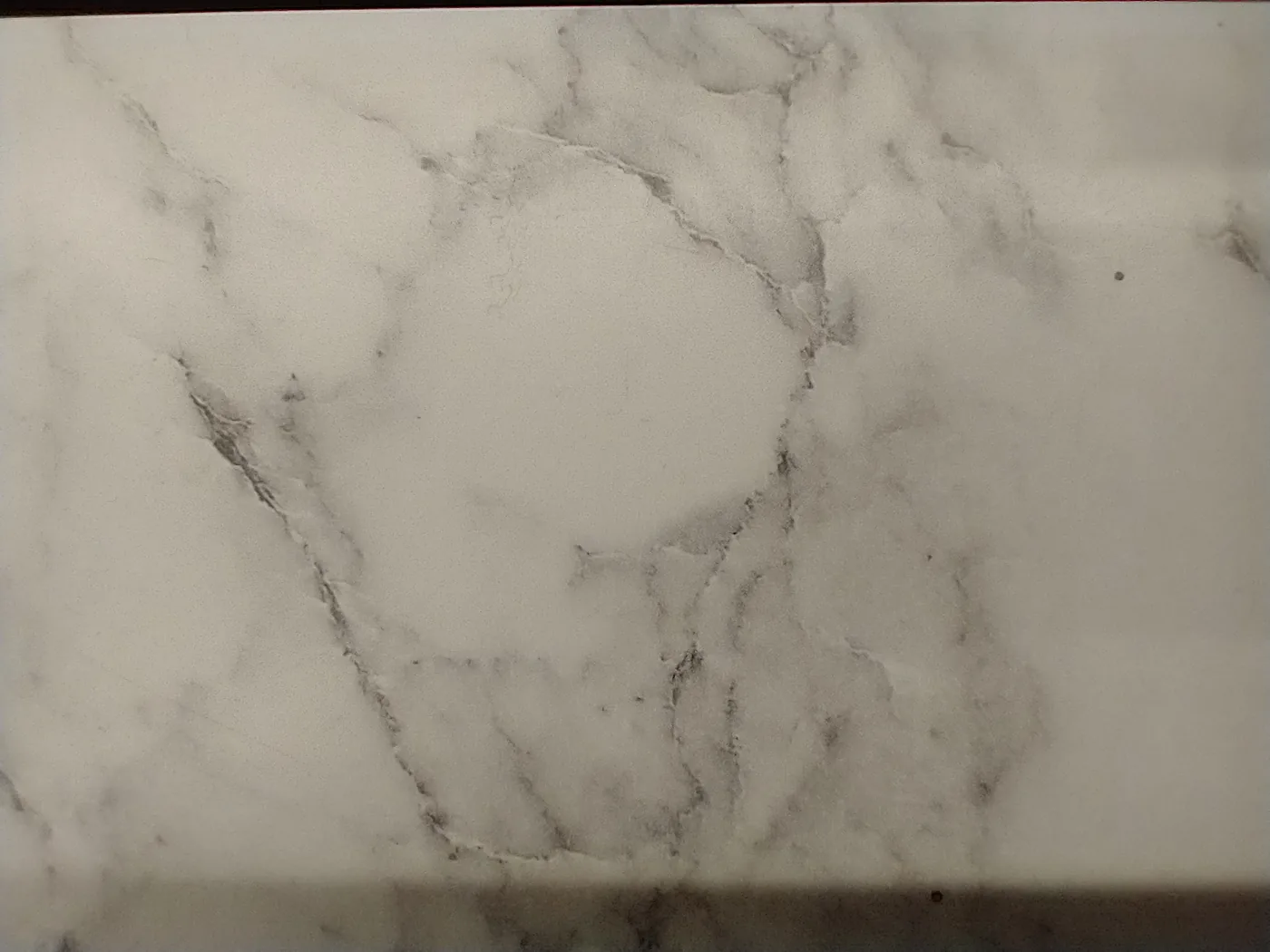 Marble-look countertop slab